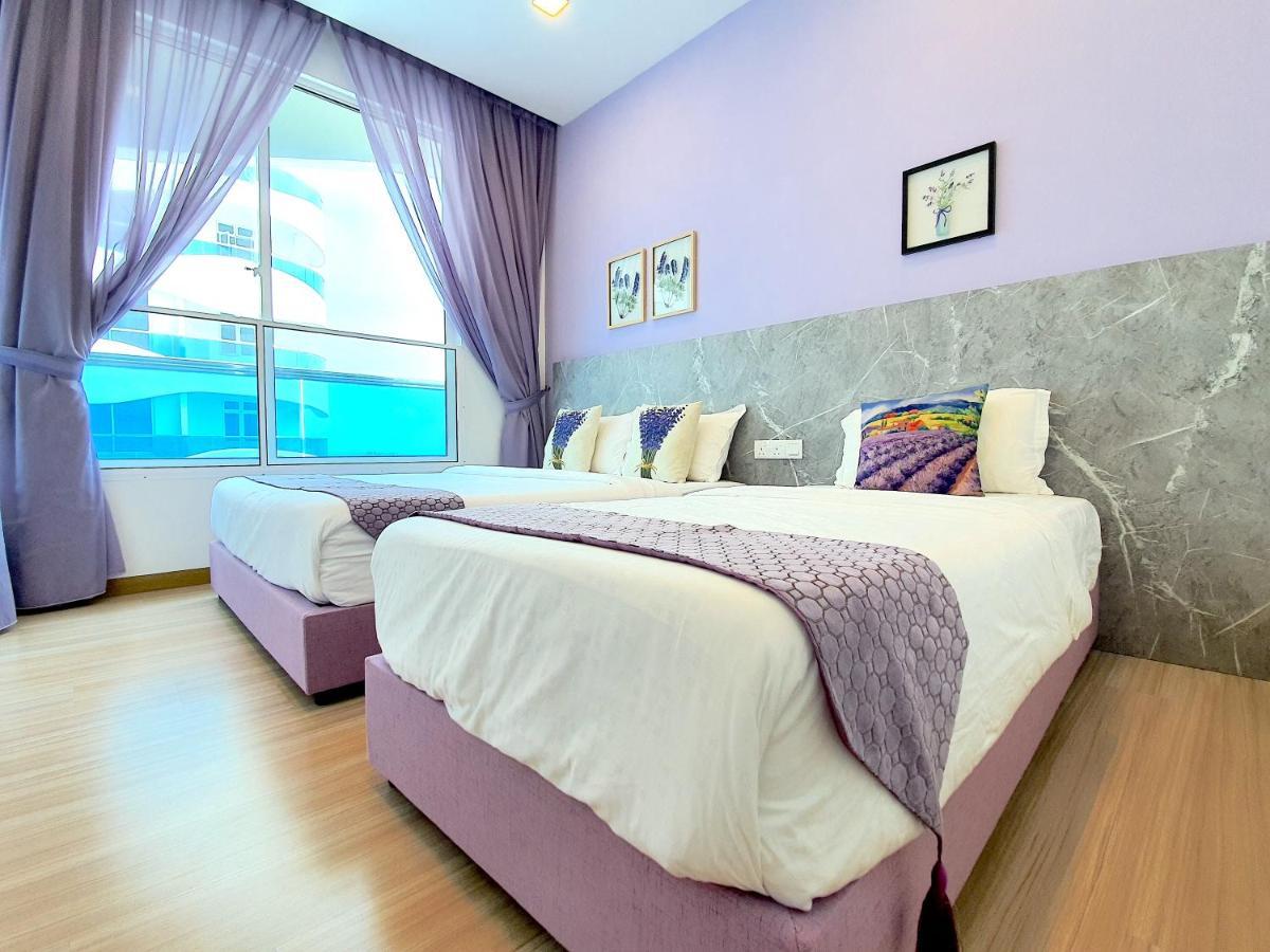 The Wave Suites Melaka Exterior foto